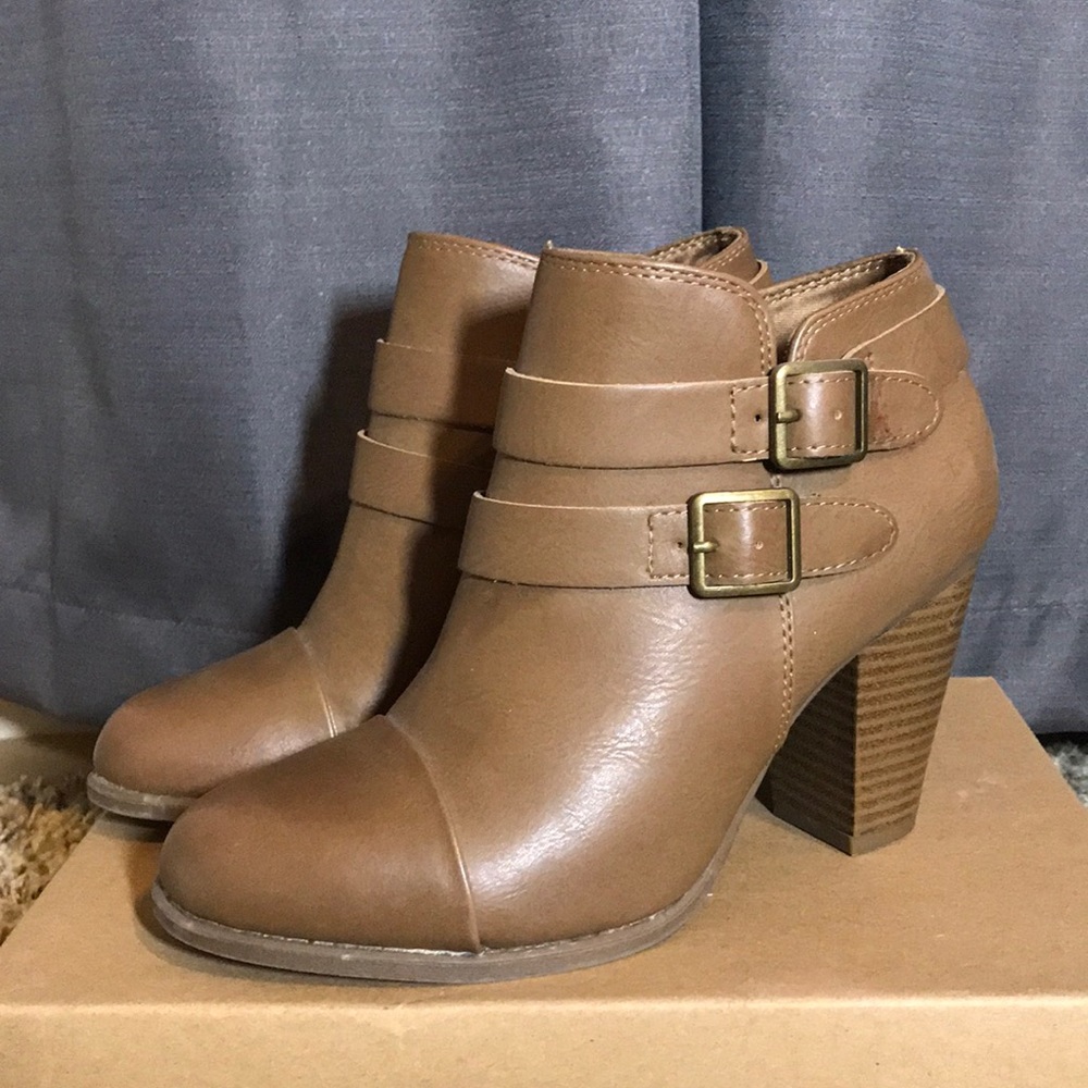 Lauren Conrad Booties